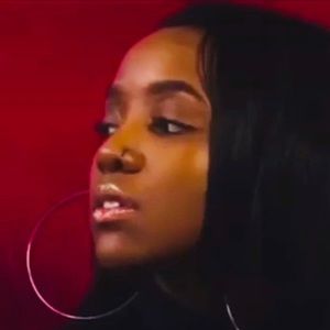 Meet your Posher, Nia